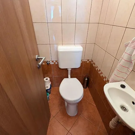 In 19233 Balatonmáriafürdő